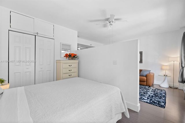 530 Ocean Dr 108, Miami Beach, FL 33139