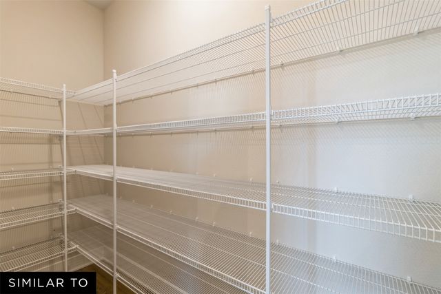 512 NE 59th Street, Ankeny, IA 50021