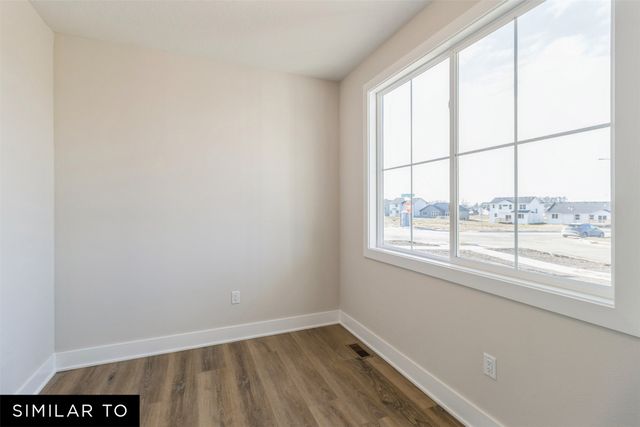 512 NE 59th Street, Ankeny, IA 50021