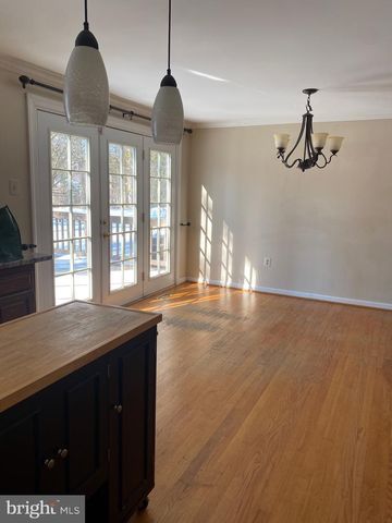 9701 GEORGETOWN PIKE, Great Falls, VA 22066