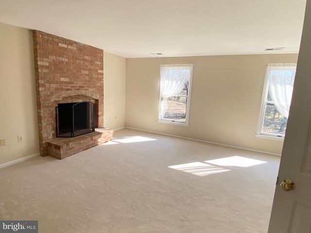 9701 GEORGETOWN PIKE, Great Falls, VA 22066