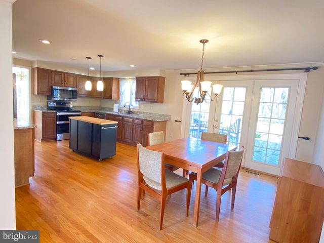 9701 GEORGETOWN PIKE, Great Falls, VA 22066