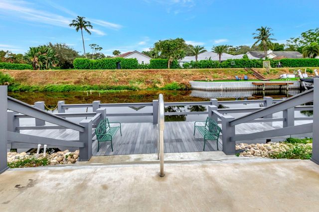 2340 SW 22nd Avenue 312, Delray Beach, FL 33445