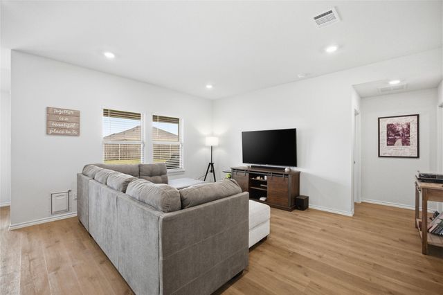 304 Red Stream Way, Josephine, TX 75135