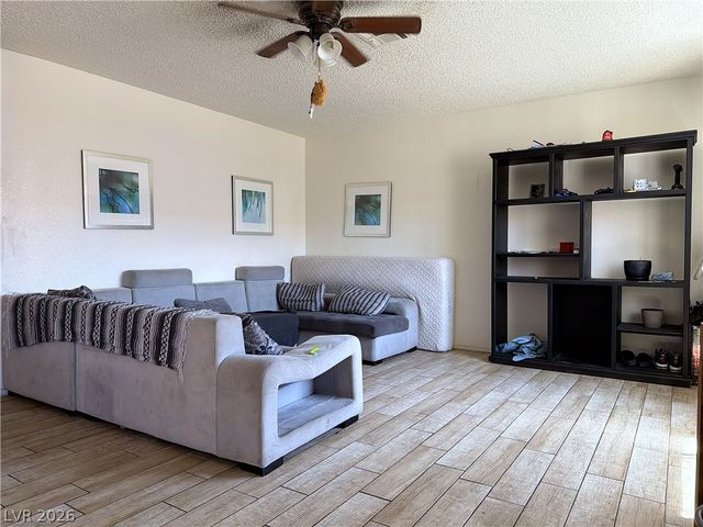 4300 North Lamont Street 236, Las Vegas, NV 89115