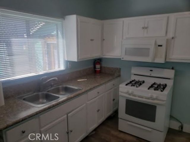 1067 N Norman Court, Long Beach, CA 90813