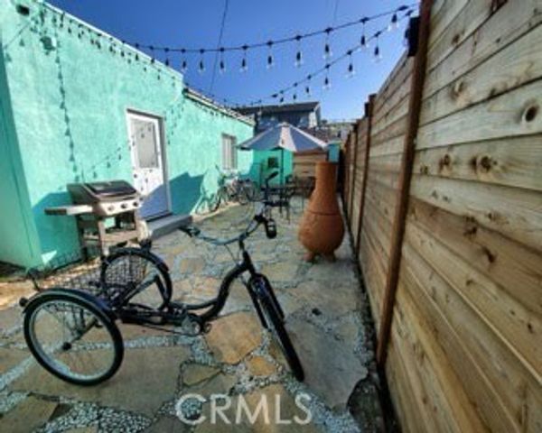 1067 N Norman Court, Long Beach, CA 90813