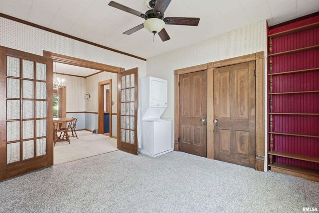 1322 27TH Avenue, Moline, IL 61265