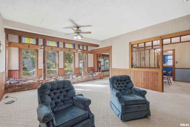 1322 27TH Avenue, Moline, IL 61265