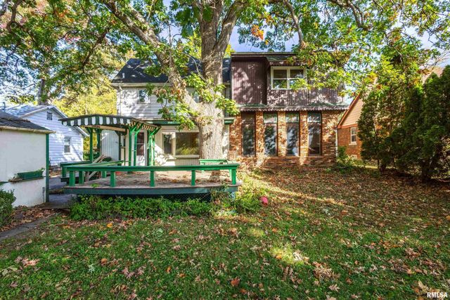 1322 27TH Avenue, Moline, IL 61265