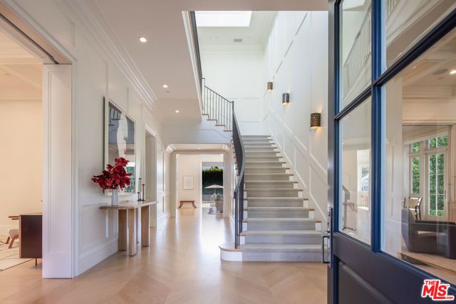 1580 Sorrento Drive, Pacific Palisades (los Angeles), CA 90272