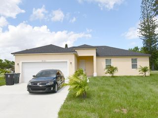 301 SE Bayview Terrace, Port St. Lucie, Port St Lucie, FL 34983