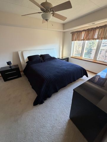 16001 S 88th Avenue 202, Orland Park, IL 60462