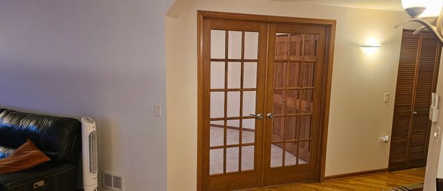 16001 S 88th Avenue 202, Orland Park, IL 60462