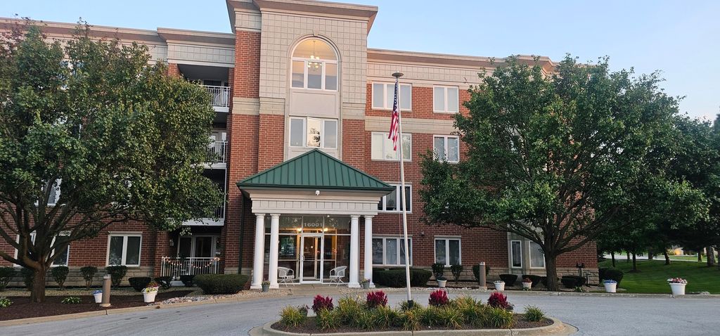 16001 S 88th Avenue 202, Orland Park, IL 60462