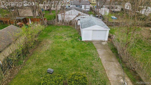 1406 W River Park Drive, Inkster, MI 48141