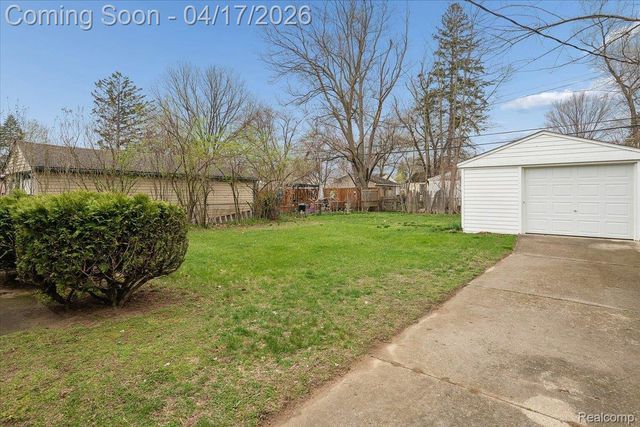 1406 W River Park Drive, Inkster, MI 48141