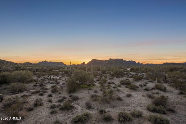 28482 N Bison Lane, Queen Creek, AZ 85144
