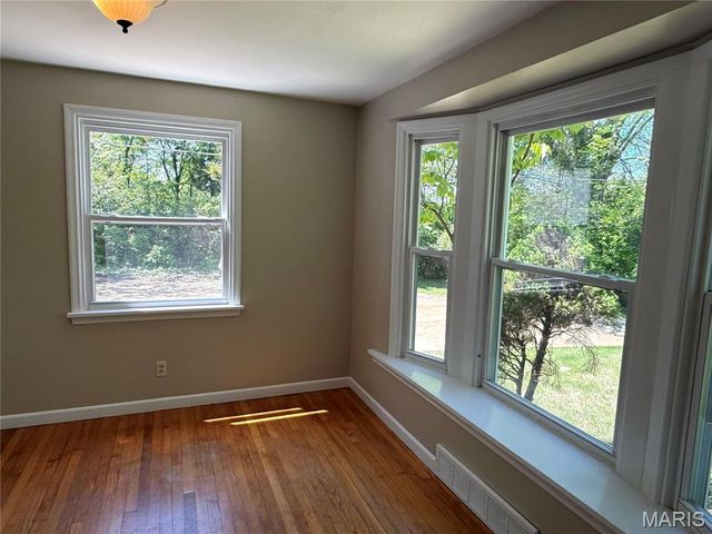 17042 Manchester Road, Wildwood, MO 63040
