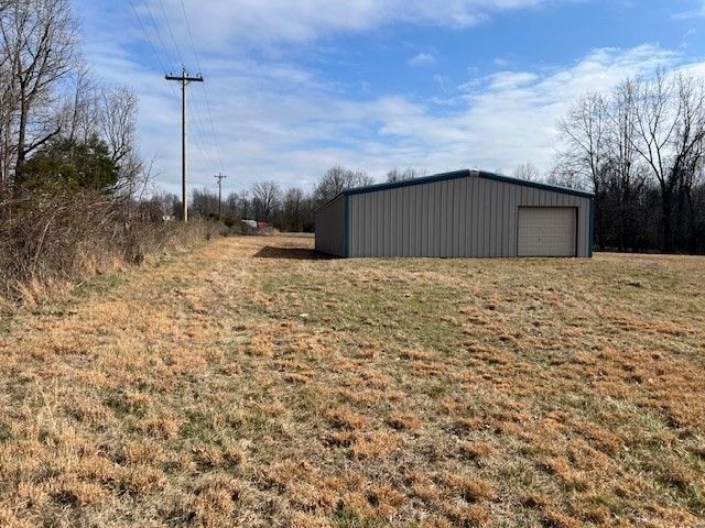 2340 Turkeytown Rd, Hilham, TN 38568