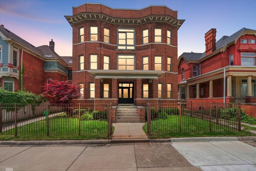 3933 Trumbull Street, Detroit, MI 48208