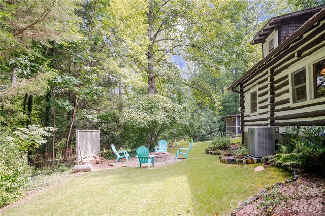 2506 Anders Drive, Hendersonville, NC 28791