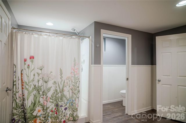 2506 Anders Drive, Hendersonville, NC 28791