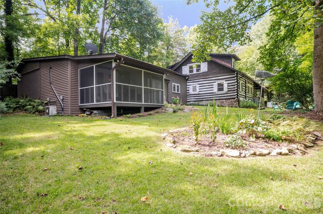 2506 Anders Drive, Hendersonville, NC 28791