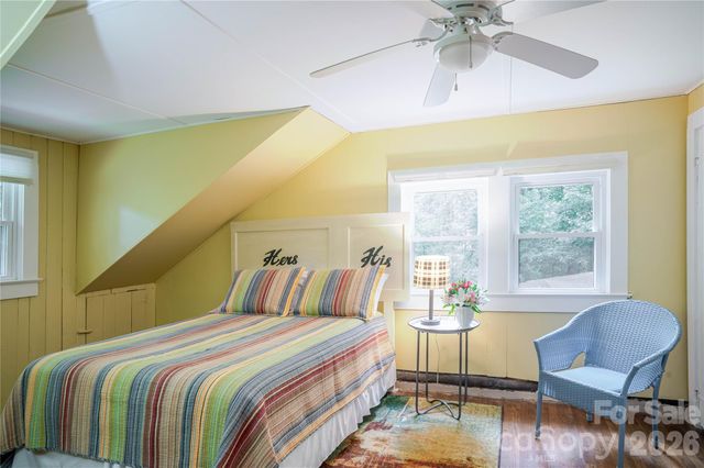 2506 Anders Drive, Hendersonville, NC 28791