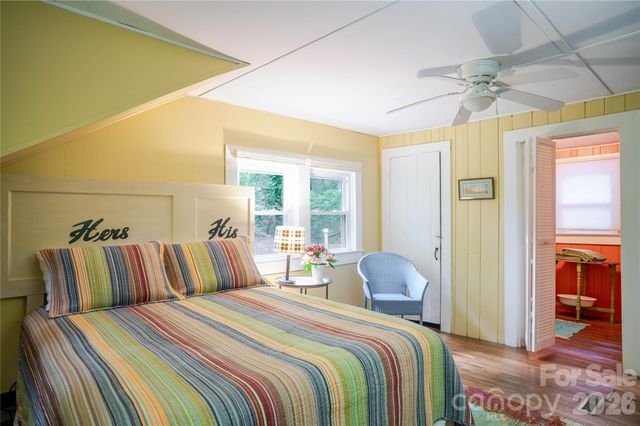 2506 Anders Drive, Hendersonville, NC 28791