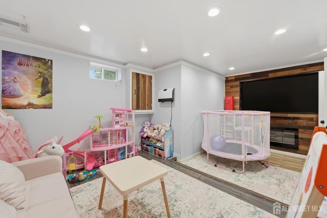 115 Bowne Drive, Old Bridge, NJ 07747