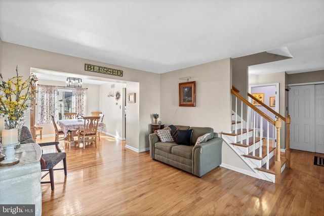 409 FAIRVIEW AVE, Langhorne, PA 19047