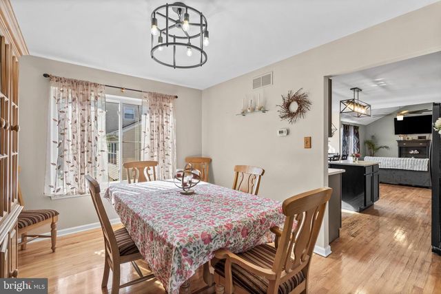 409 FAIRVIEW AVE, Langhorne, PA 19047