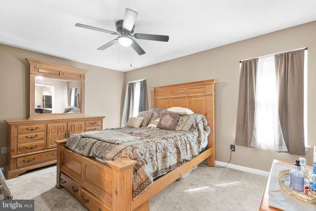 409 FAIRVIEW AVE, Langhorne, PA 19047