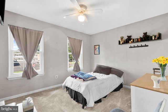 409 FAIRVIEW AVE, Langhorne, PA 19047