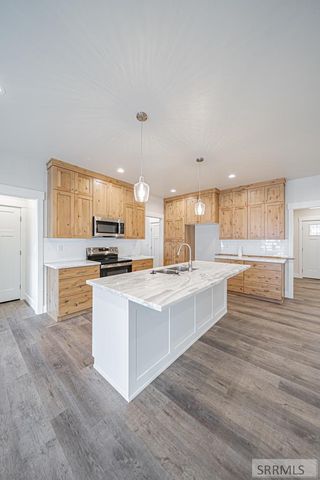 567 Bitterroot Drive, Rigby, ID 83442