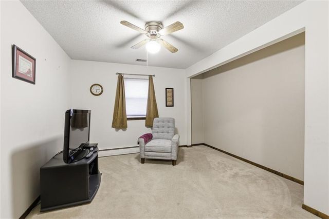 3232 N Forest Avenue, Kansas City, MO 64116