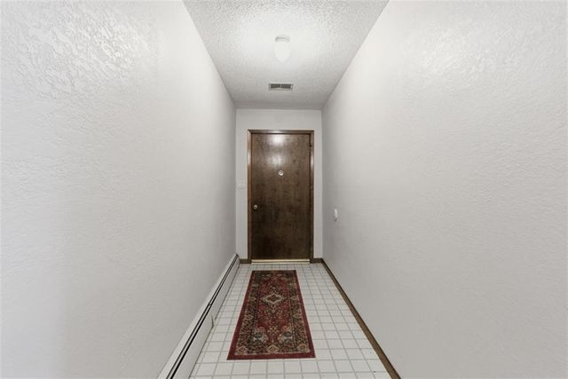 3232 N Forest Avenue, Kansas City, MO 64116