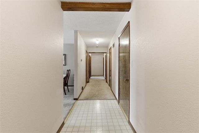 3232 N Forest Avenue, Kansas City, MO 64116