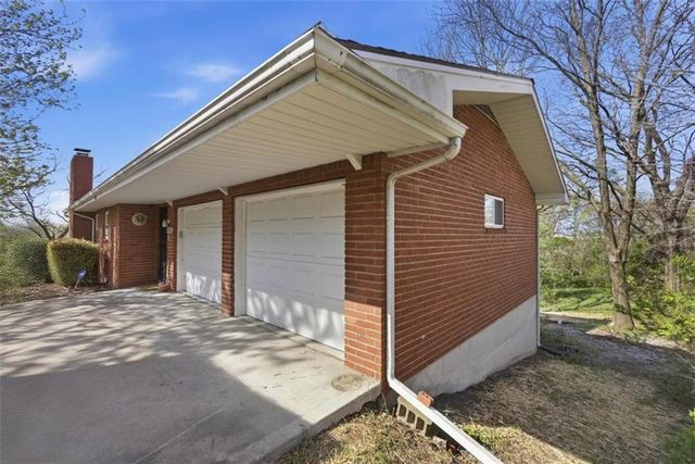 3232 N Forest Avenue, Kansas City, MO 64116