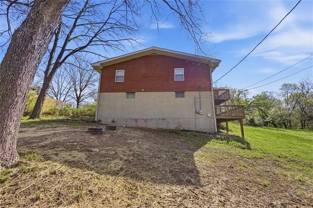 3232 N Forest Avenue, Kansas City, MO 64116