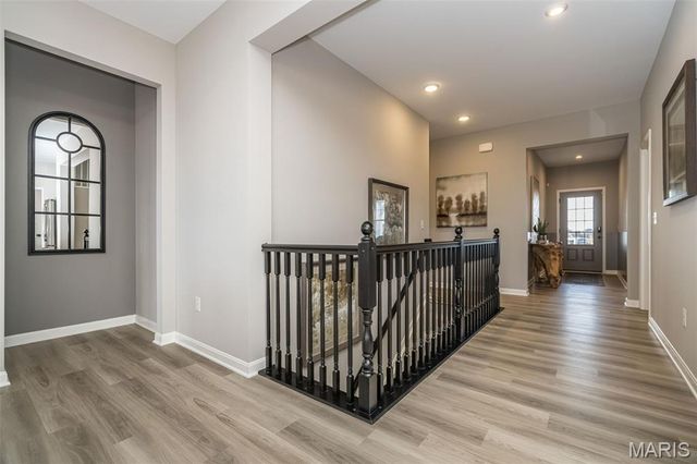 3043 Eagle Branch Circle, St Paul, MO 63366