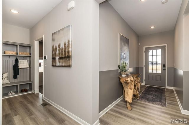 3043 Eagle Branch Circle, St Paul, MO 63366