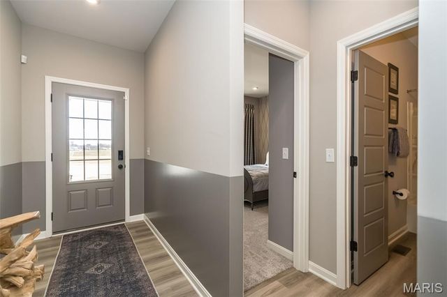 3043 Eagle Branch Circle, St Paul, MO 63366