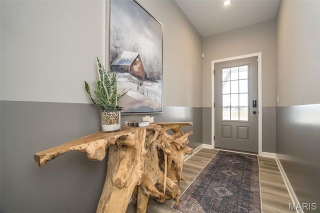 3043 Eagle Branch Circle, St Paul, MO 63366