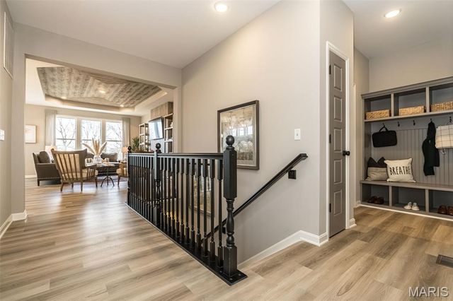 3043 Eagle Branch Circle, St Paul, MO 63366