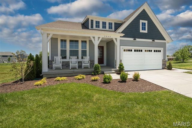 3043 Eagle Branch Circle, St Paul, MO 63366