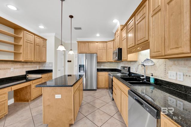 3648 Prestwick Circle, Gulf Shores, AL 36542