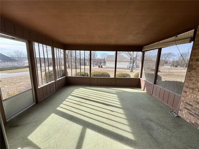 1410 Grandview Drive, Warrensburg, MO 64093