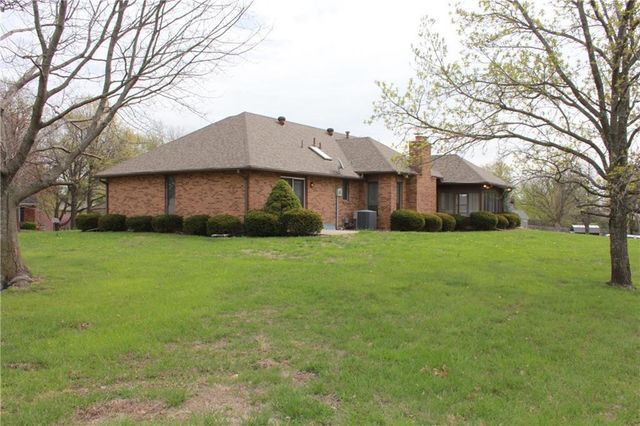 1410 Grandview Drive, Warrensburg, MO 64093